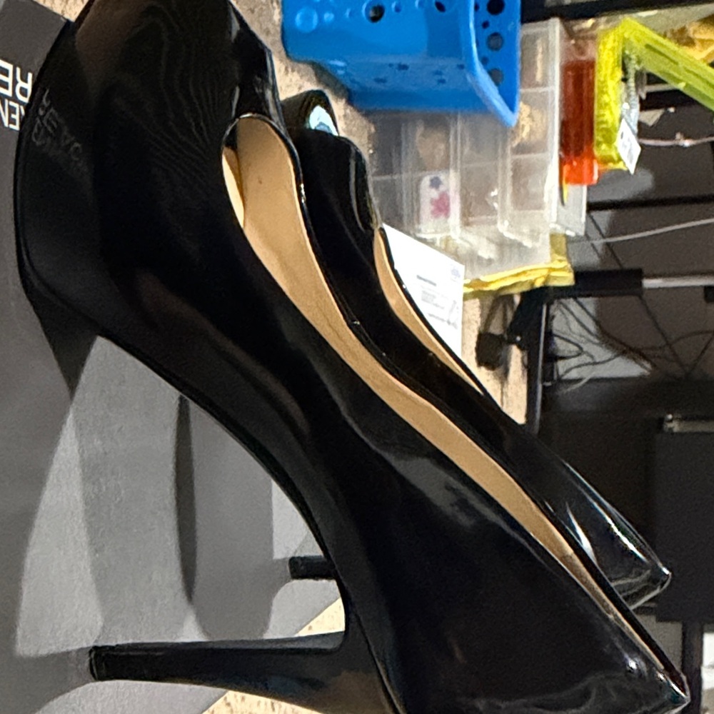 Nine West Glossy Black Peep Toe Heels - Picture 3 of 11